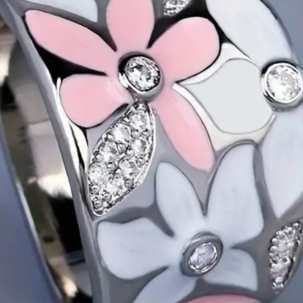 ENAMEL DAISY Floral🌼 & Zircon Wide Band Ring - Picture 6 of 7